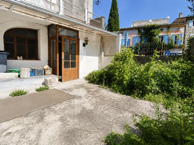 Maison vente à Carpentras, Visan