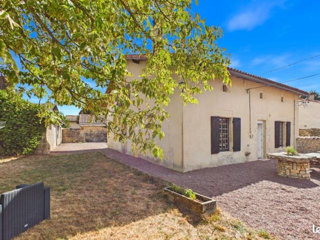 Maison vente à Sainte-Soline, Deux-Sèvres