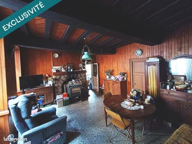 Maison vente à Châtel-montagne Maison vente à Châtel-montagne