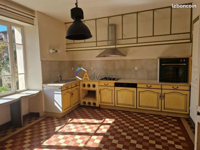 Maison vente à Montmorillon, Millac
