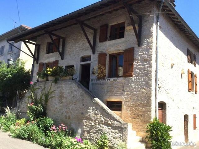 Maison vente à Mâcon, Tournus