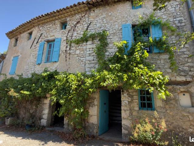 Maison vente à Carpentras, Saint-trinit
