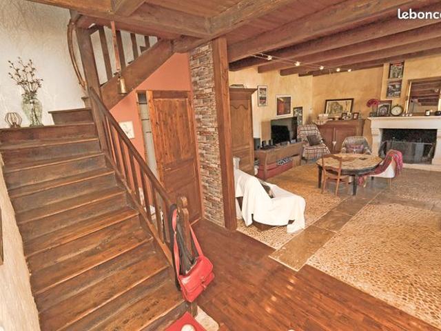 Maison vente à Barro, Charente
