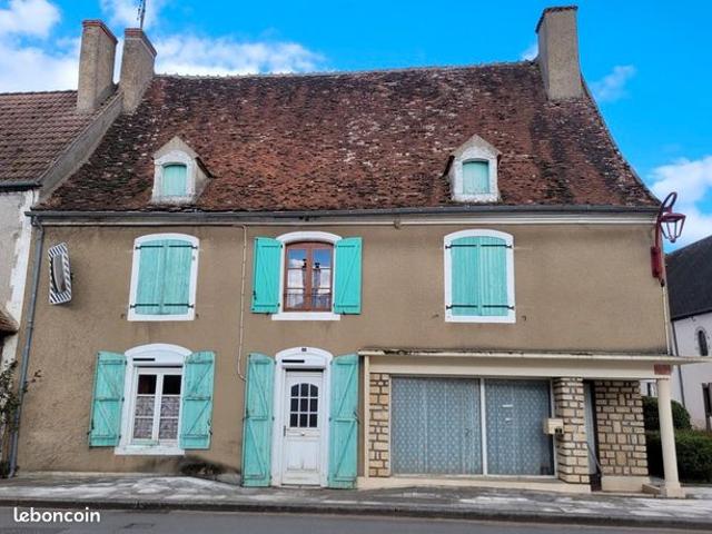 Maison vente à Montluçon, Valigny