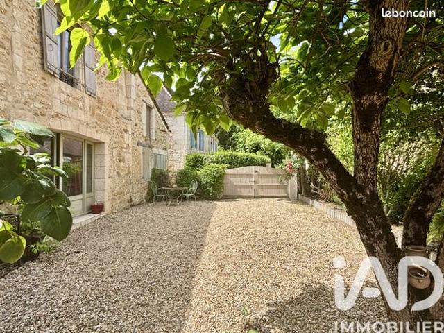 Maison vente à Saint-Georges-de-Montclard, Dordogne