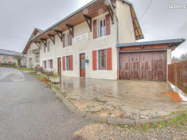 Maison vente à Nantua, Echallon