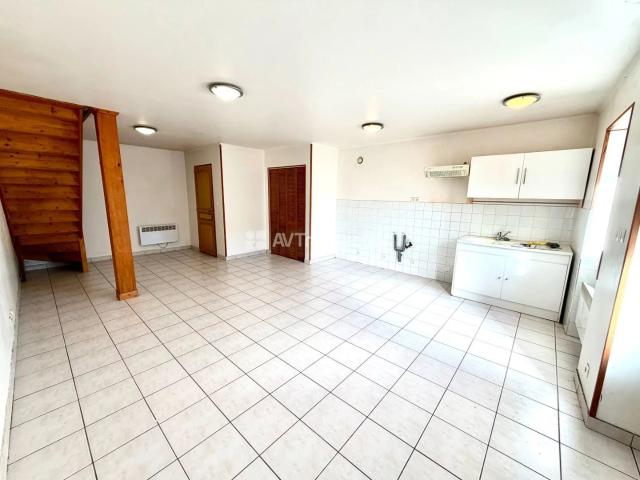 Maison vente à Bourg-en-Bresse, Peyzieux-sur-saône