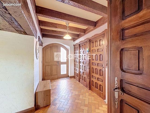 Maison vente à Lons-le-Saunier, Saint-amour