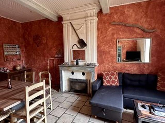 Maison vente à Nîmes, Connaux