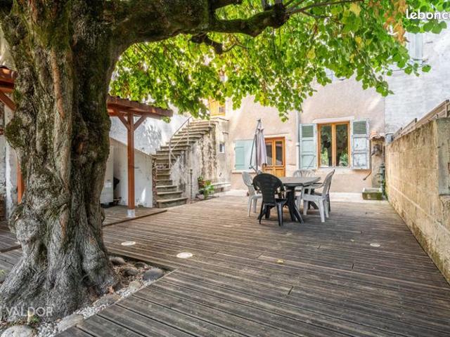 Maison vente à Bourg-en-Bresse, Montmerle-sur-saône