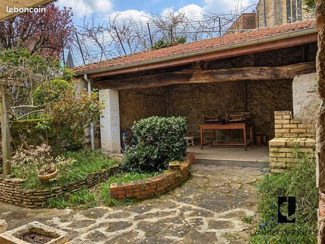 Maison vente à Roanne, Ambierle