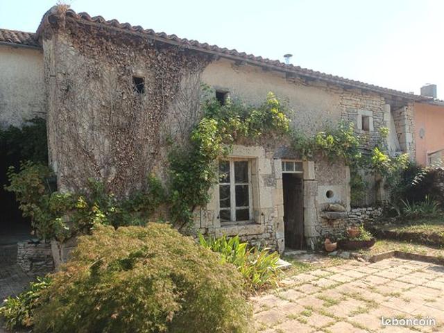 Maison vente à Champagné-le-Sec, Vienne