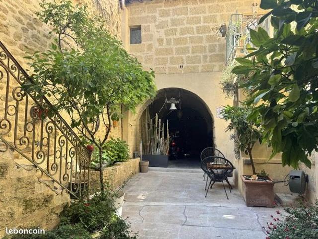 Maison vente à Nîmes, Aigues-vives