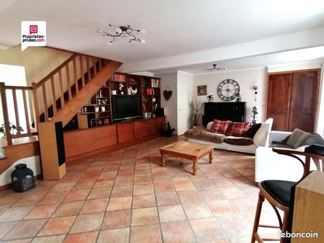 Maison vente à Pontoise, Avernes