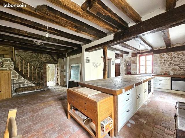 Maison vente à Montluçon, Couleuvre