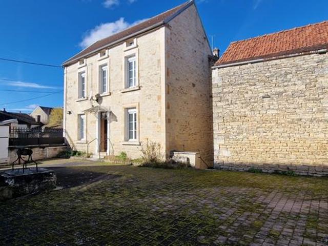Maison vente à Lézinnes, Yonne