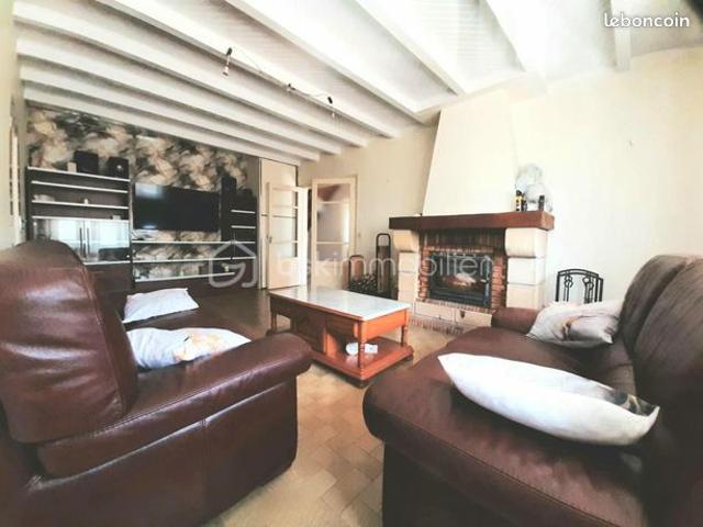 Maison vente à Rochechouart, La Chapelle-montbrandeix