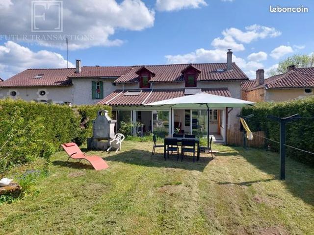 Maison vente à Nontron, Bourdeilles