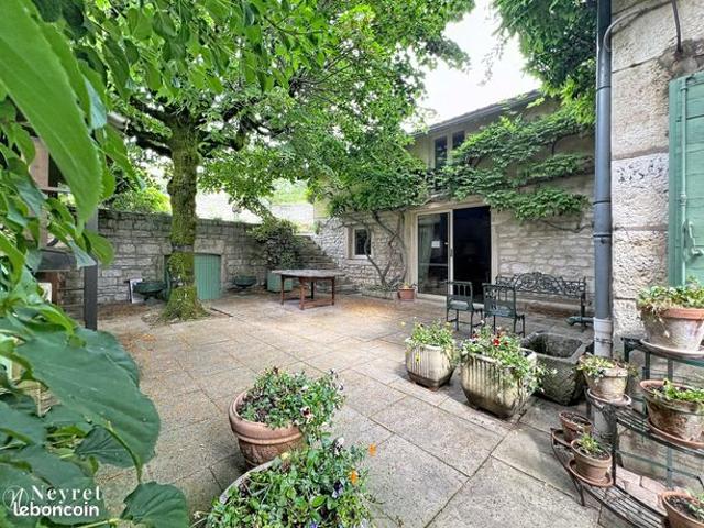 Maison vente à Villefranche-sur-Saône, Rhône