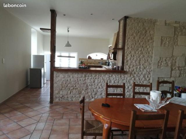Maison vente à Angoulême, Montboyer