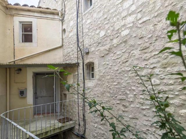 Maison vente à Apt, Lacoste