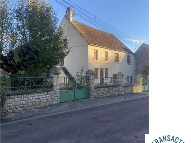 Maison vente à Clamecy, Dornecy