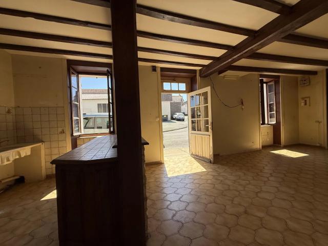 Maison vente à Jonzac, Nieul-le-virouil