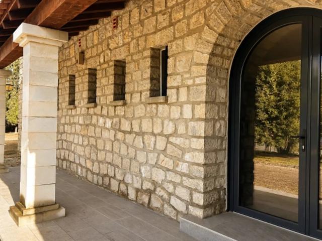 Maison vente à Nîmes, Sainte-anastasie