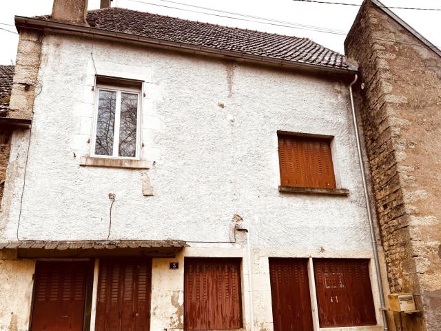 Maison vente à Clamecy, Dornecy