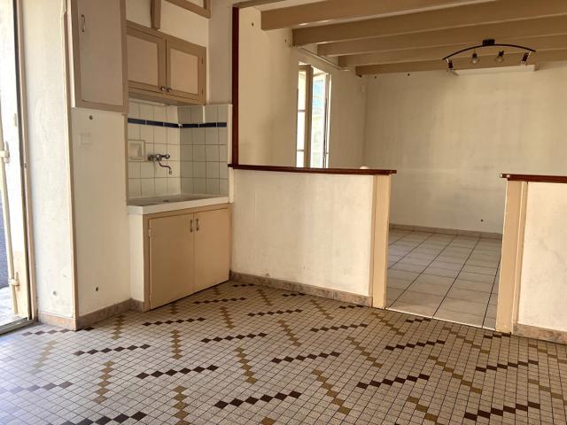 Maison vente à Le Vivey, Gensac