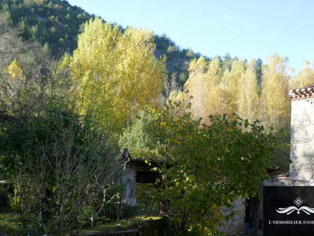 Maison vente à Cahors, Douelle