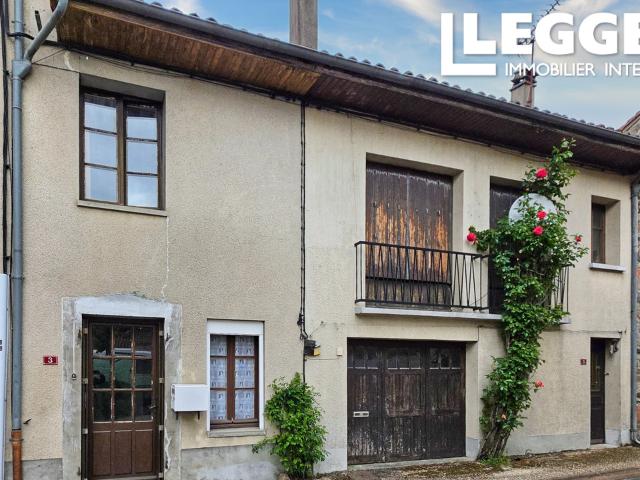 Maison vente à Confolens, Saulgond