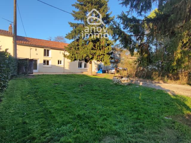 Maison vente à Montmorillon, Mauprévoir