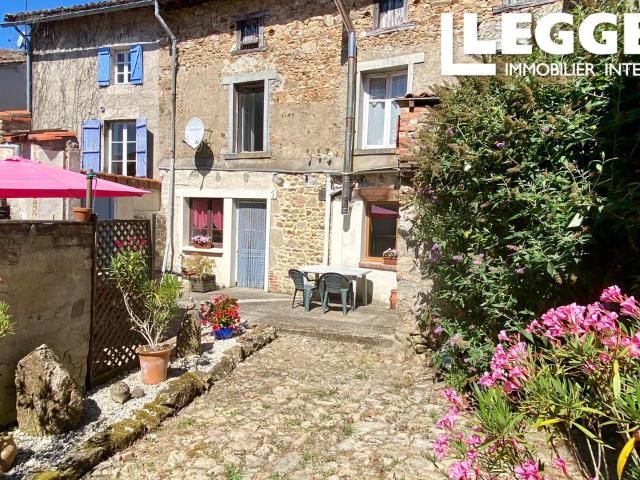 Maison vente à Rochechouart, Les Salles-lavauguyon