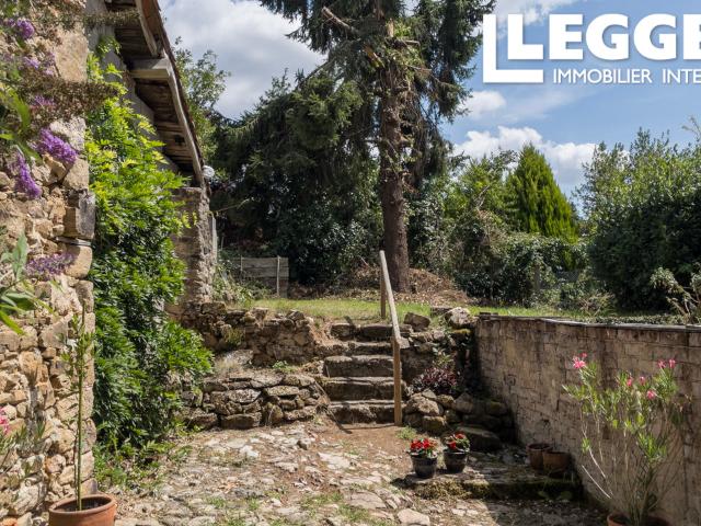 Maison vente à Rochechouart, Les Salles-lavauguyon
