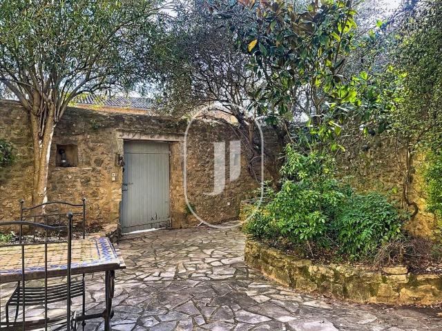 Maison vente à Nîmes, Aigaliers