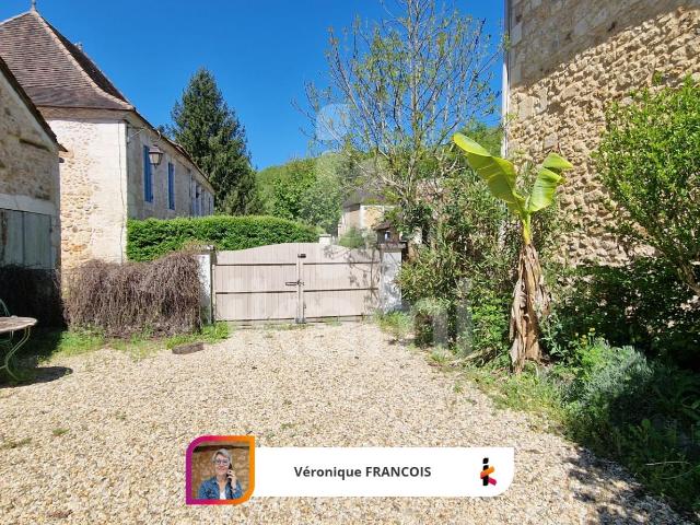 Maison vente à France métropolitaine, Saint-georges-de-montclard