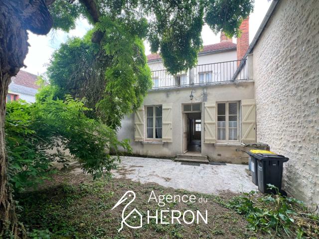 Maison vente à Fontainebleau, Beaumont-du-gâtinais