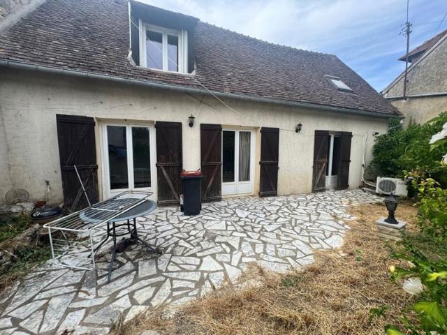 Maison vente à Montargis, Melleroy