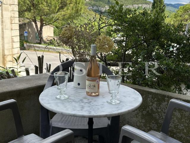 Maison vente à Apt, Saint-martin-de-castillon