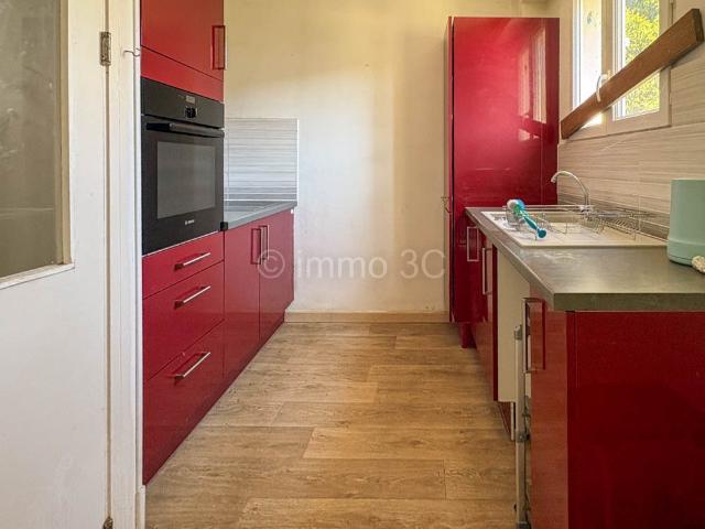 Maison vente à Niort, Chef-boutonne