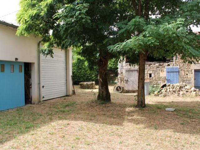 Maison vente à Confolens, Villefagnan