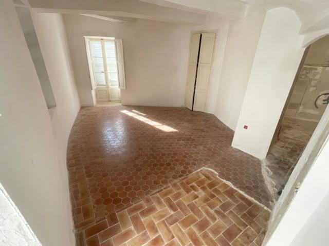 Maison vente à Arrondissement de Toulon, Cuers