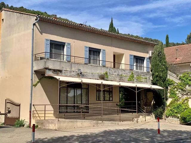 Maison vente à Carpentras, Beaumes-de-venise