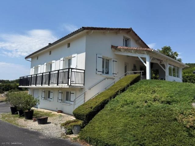 Maison vente à Confolens, Villefagnan