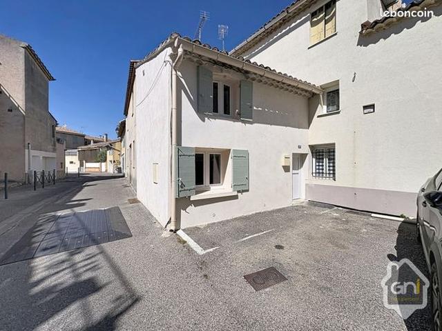Maison vente à Aix-en-Provence, Sénas