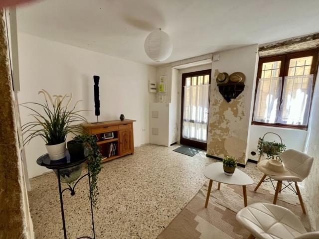 Maison vente à Nîmes, Remoulins