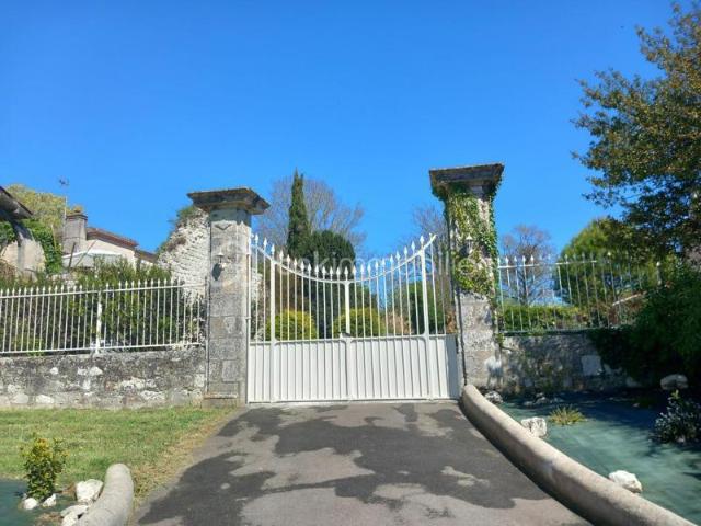 Maison vente à Nérac, Espiens
