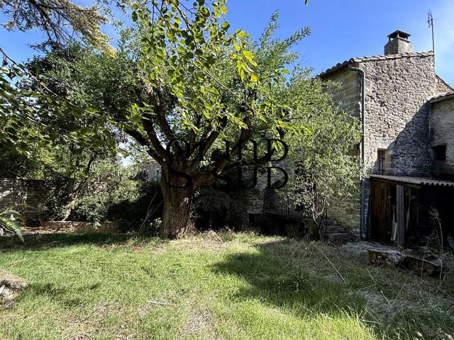 Maison vente à Nîmes, Montaren-et-saint-médiers