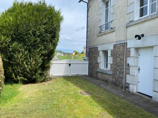 Maison vente à La Ganette, Bugeat